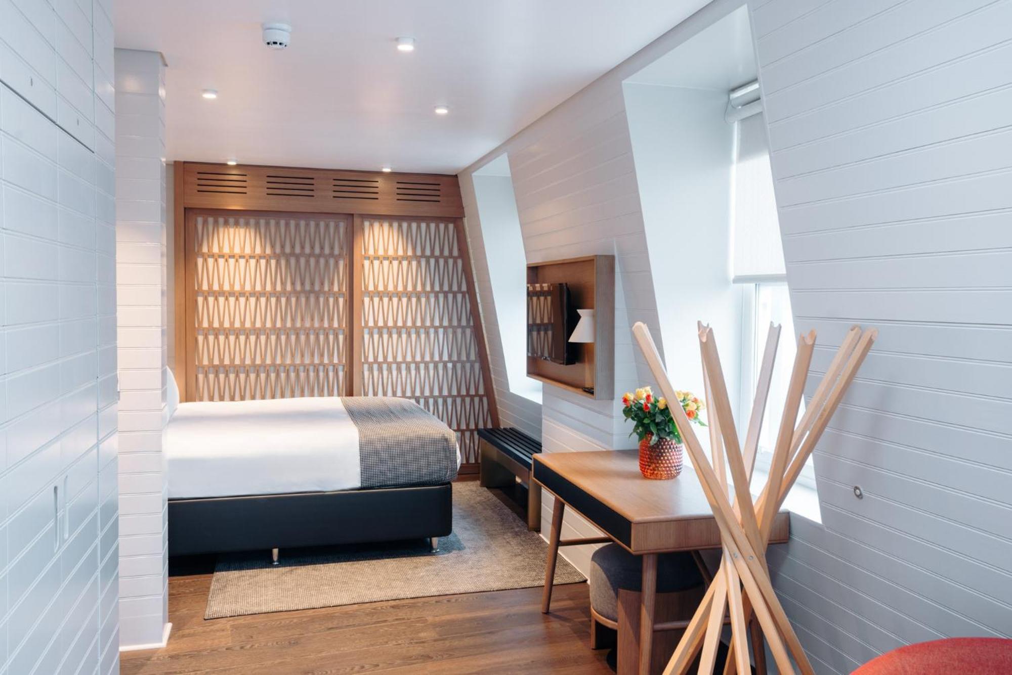Karl Marx Suite