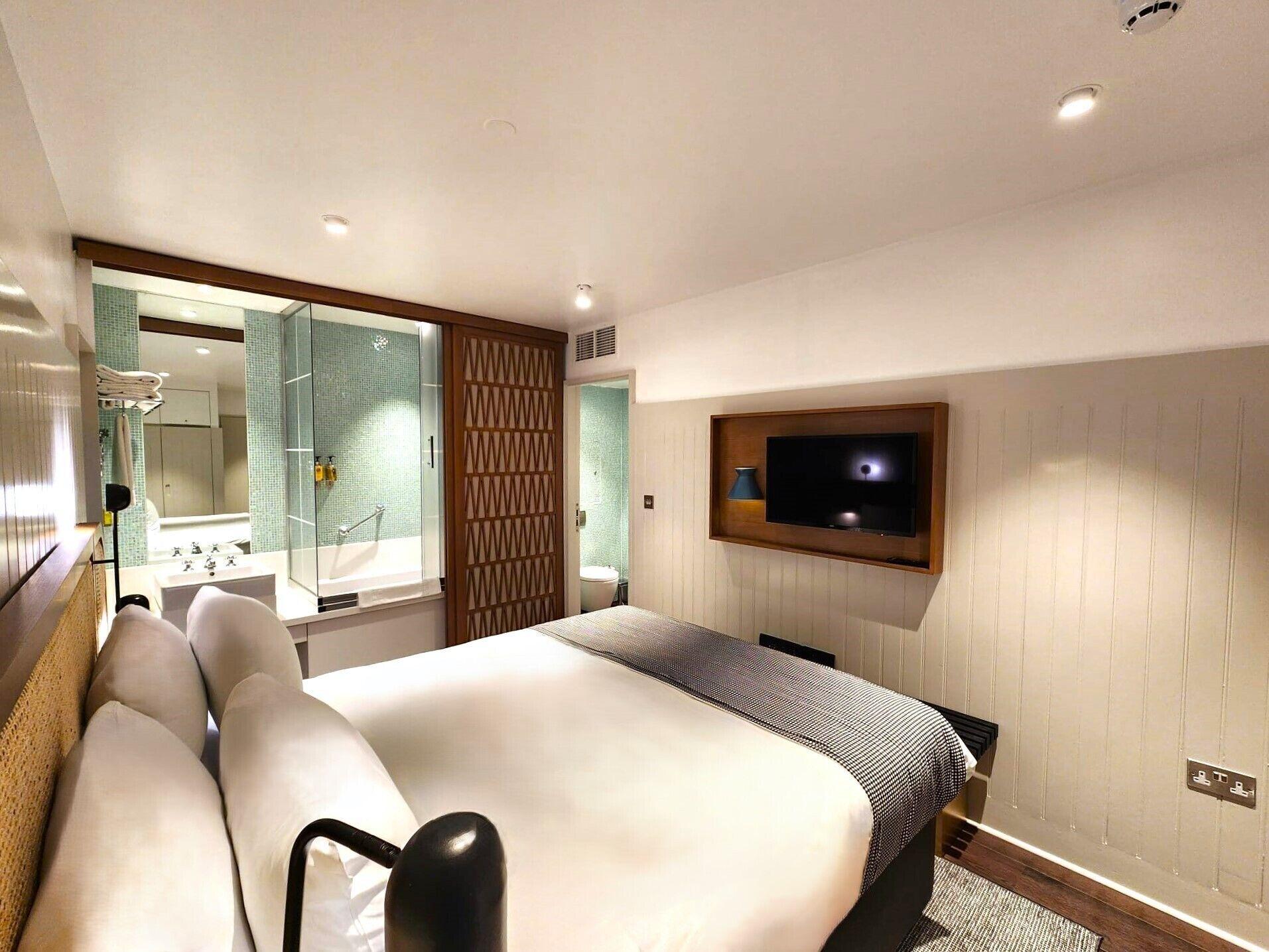 Double Room - No View